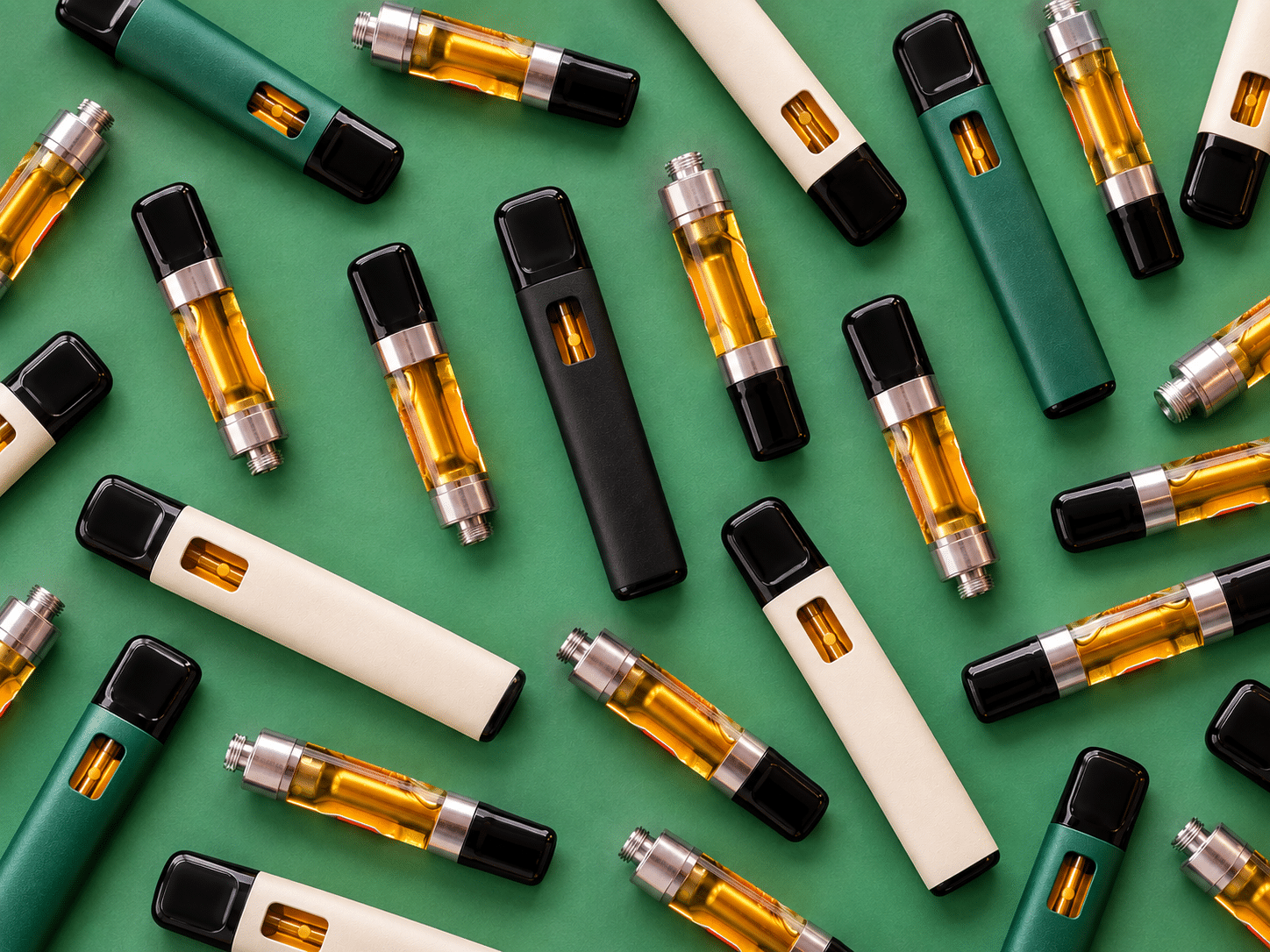 Disposable Pens vs Cartridges and which is better